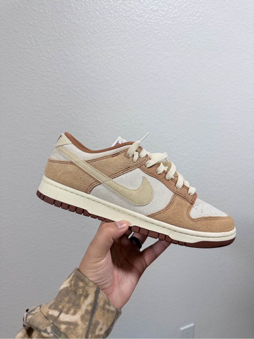 Nike Dunk Low curry